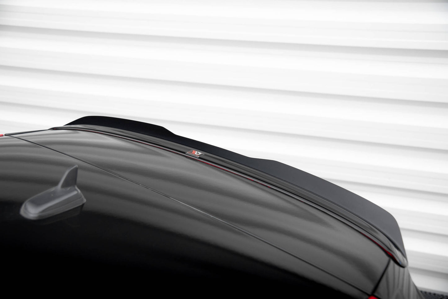 Spoiler cap V.3 Volkswagen Golf 7 / 7 Facelift R / R-Line / GTI