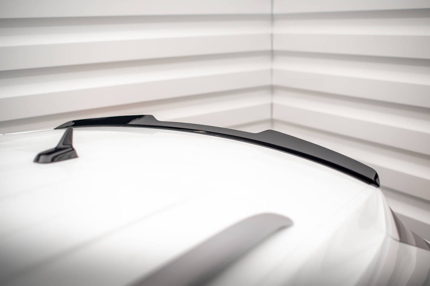 Spoiler cap Volkswagen Atlas Cross Sport
