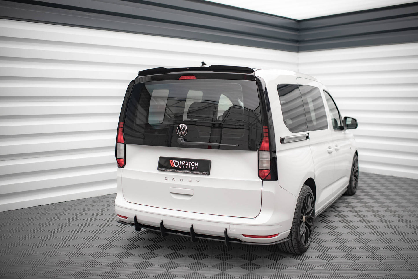 Spoiler cap Volkswagen Caddy Mk5