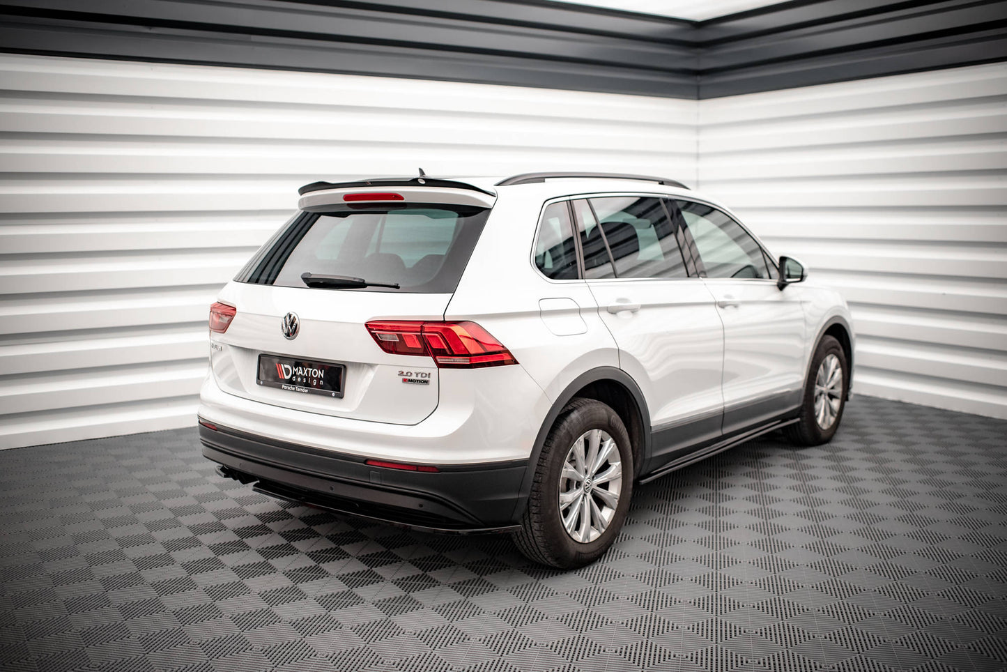 Spoiler cap Volkswagen Tiguan Mk2