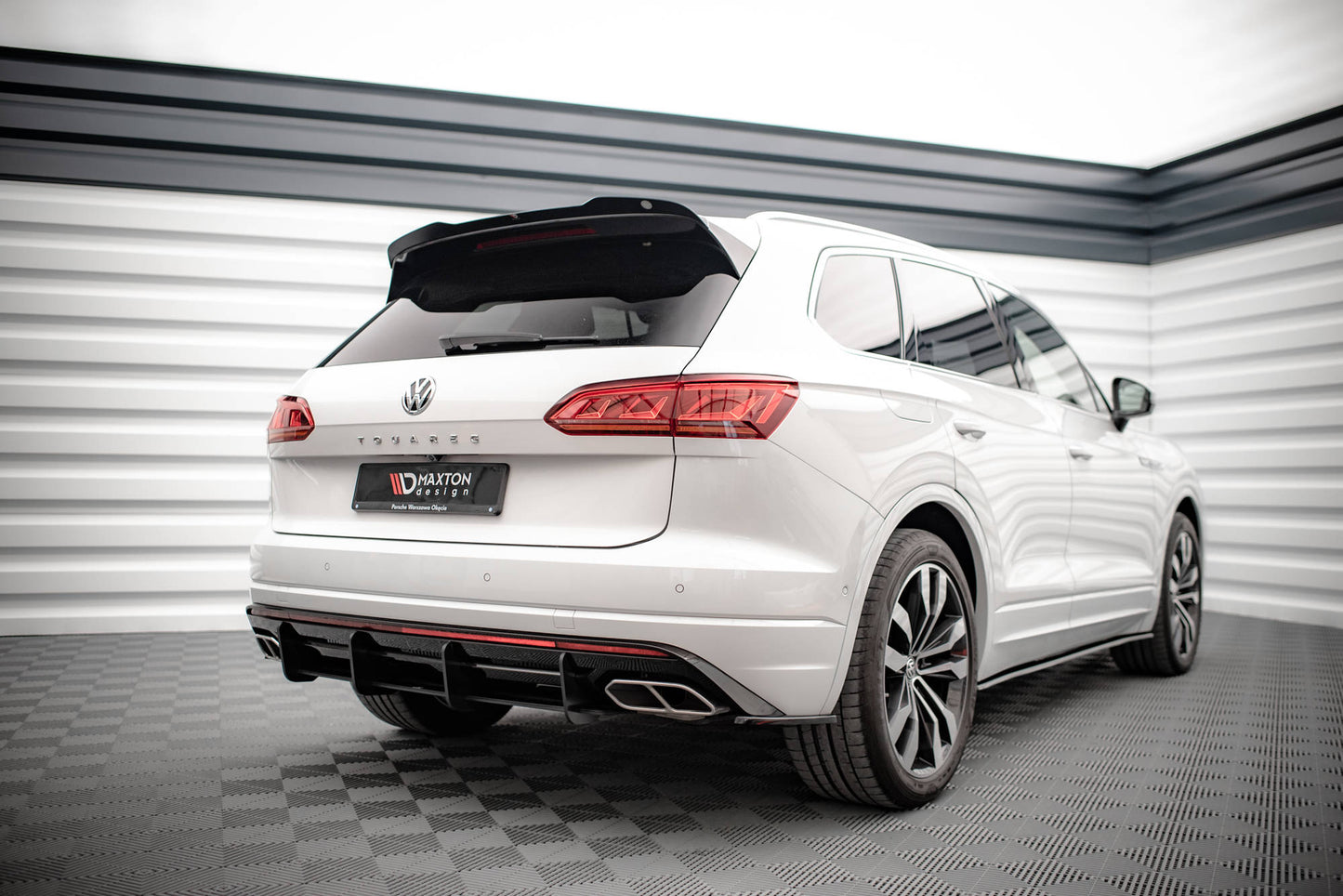 Spoiler cap Volkswagen Touareg R-Line Mk3
