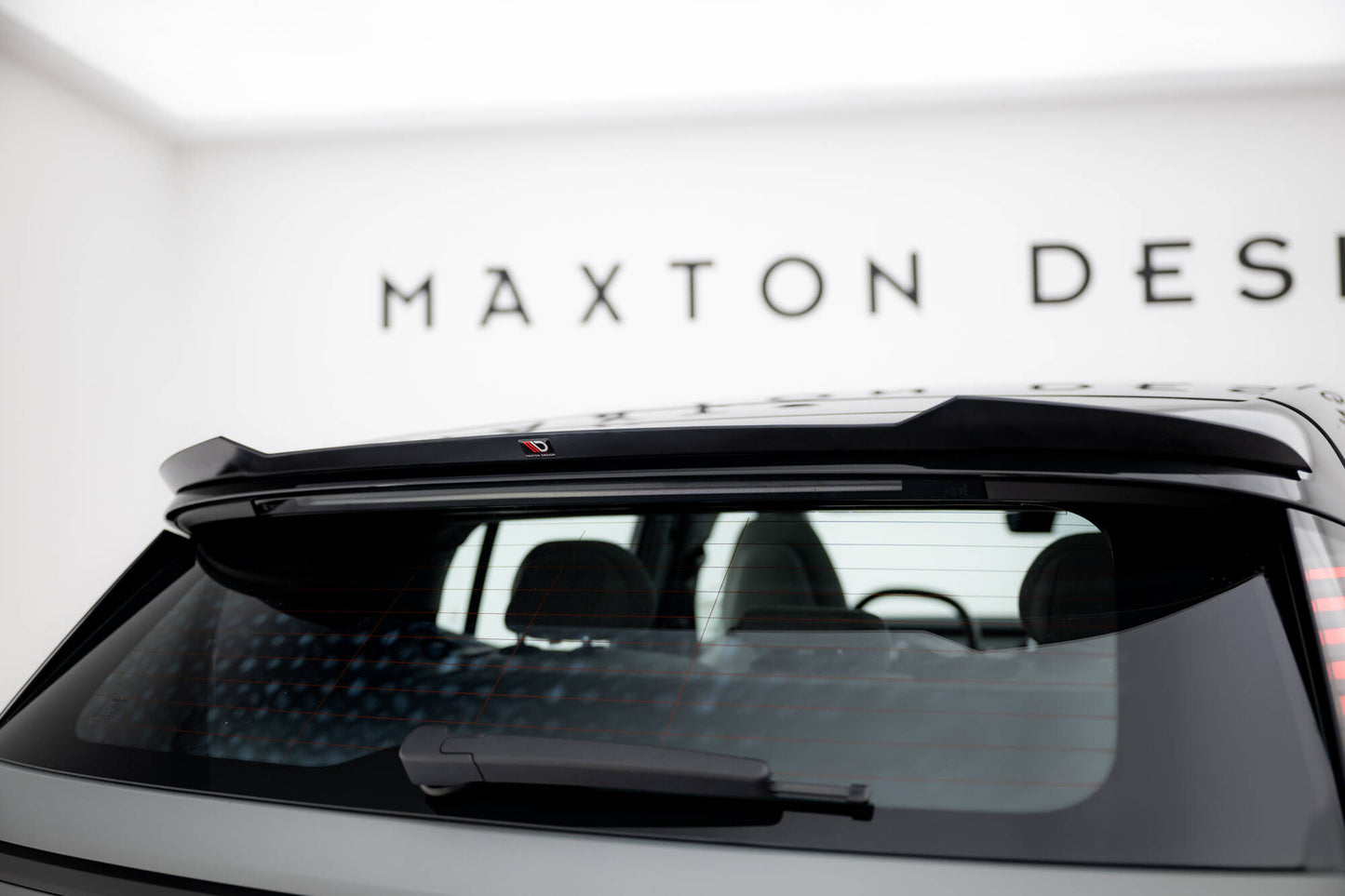 Spoiler cap Volvo EX30 Mk1