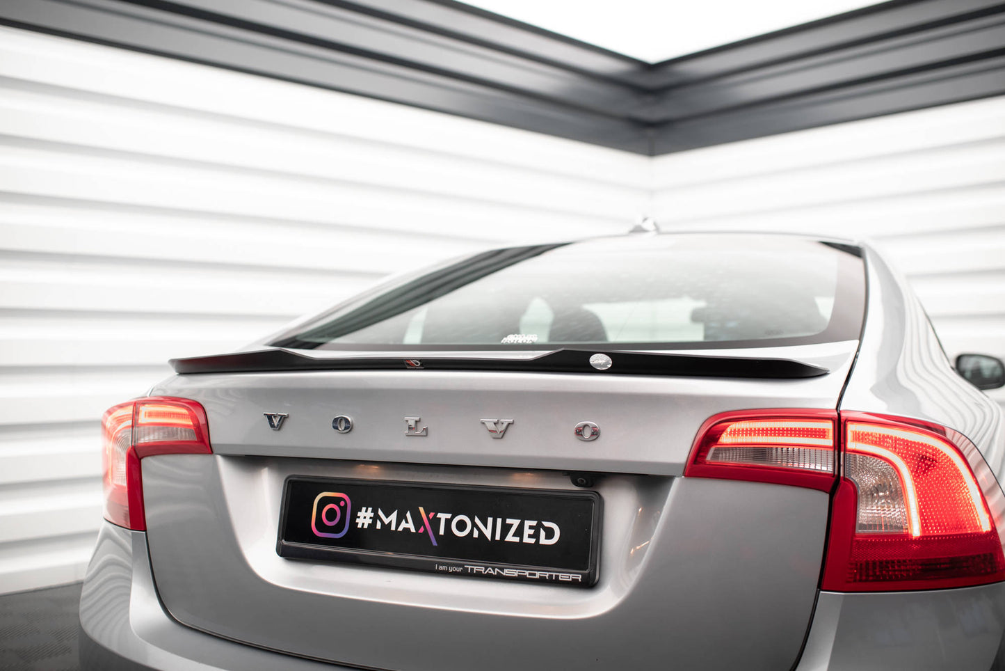Spoiler cap Volvo S60 R-Design Mk2