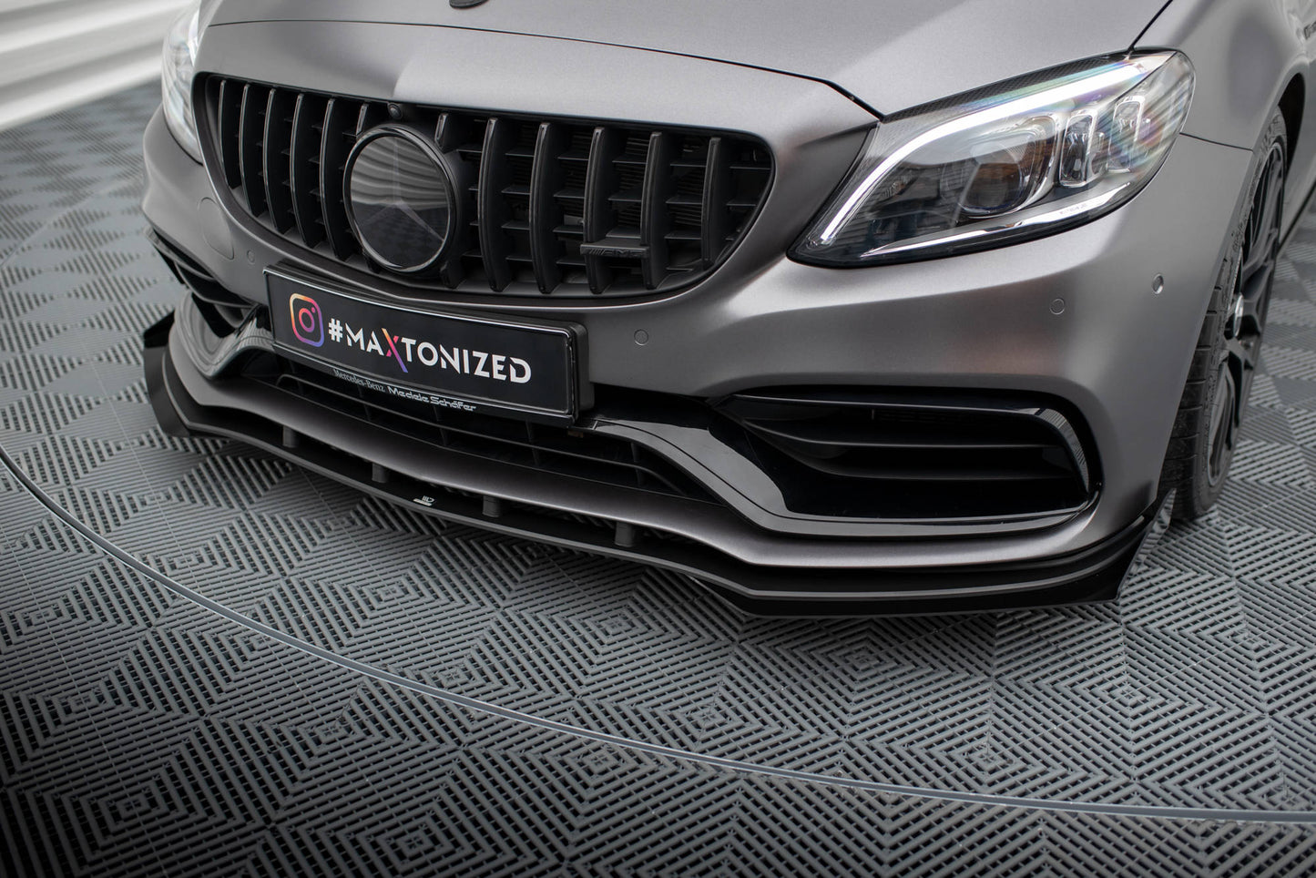 Forreste splitter Street Pro + Flaps Mercedes-AMG C63 Sedan / Estate W205 Facelift