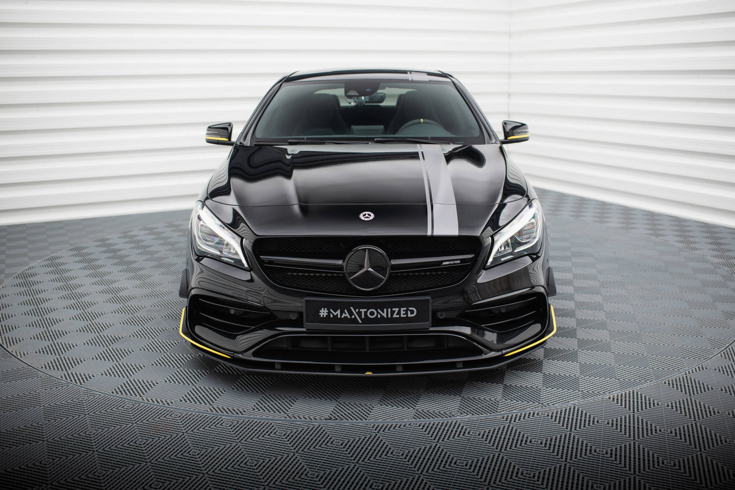 Forreste splitter Street Pro Mercedes-AMG CLA 45 Aero C117 Facelift