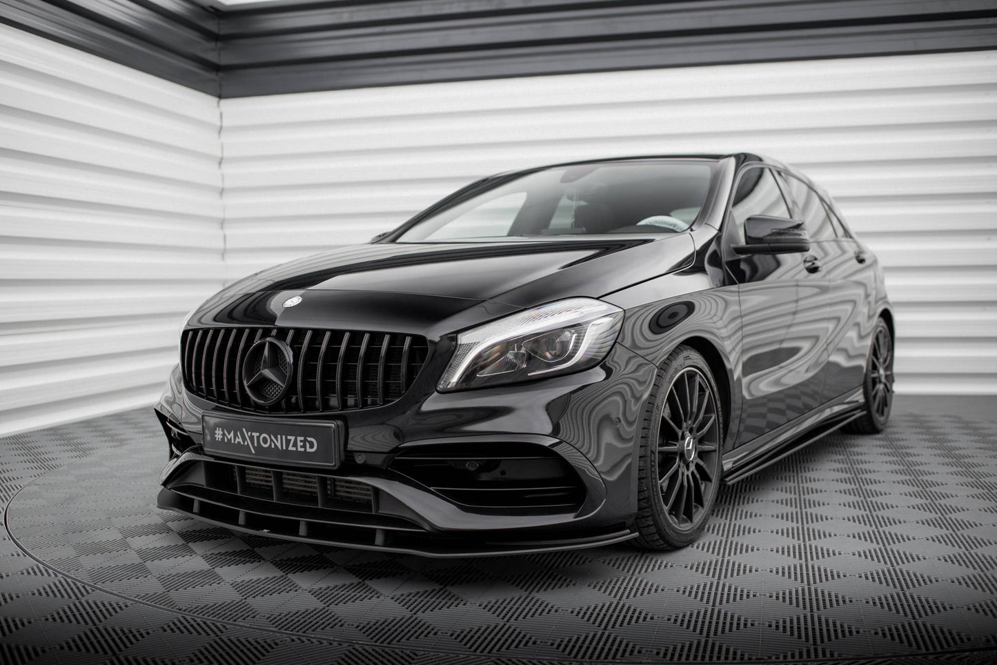 Forreste splitter Street Pro Mercedes-Benz A AMG-Line W176 Facelift