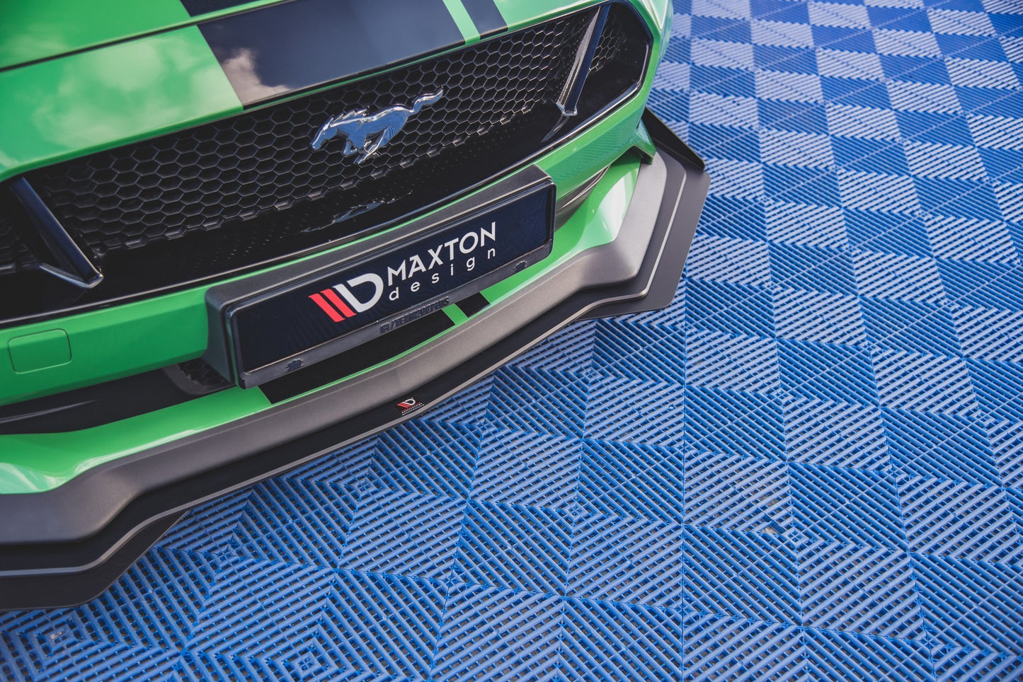 Forreste splitter Street Pro V.1 + Flaps Ford Mustang GT Mk6 Facelift