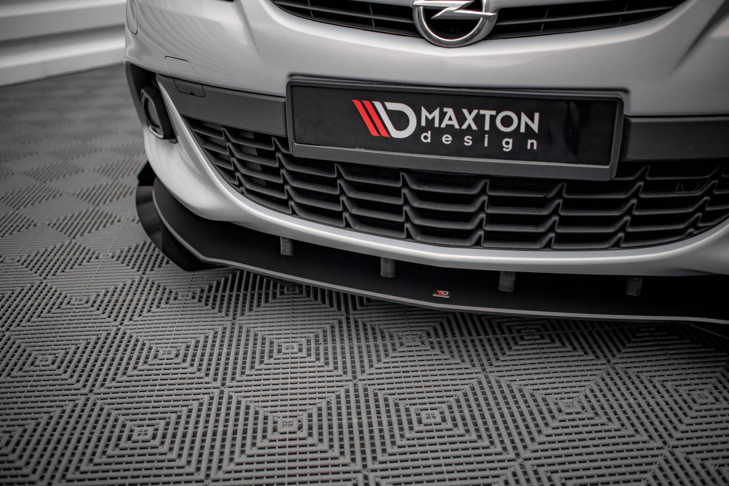 Forreste splitter Street Pro V.1 + Flaps Opel Astra GTC OPC-Line J