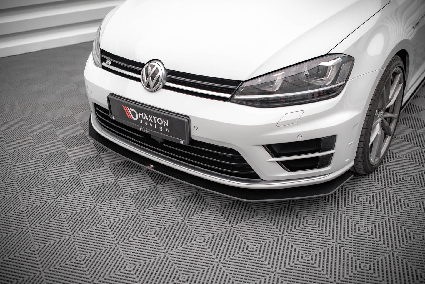 Forreste splitter Street Pro V.2 Volkswagen Golf R Mk7