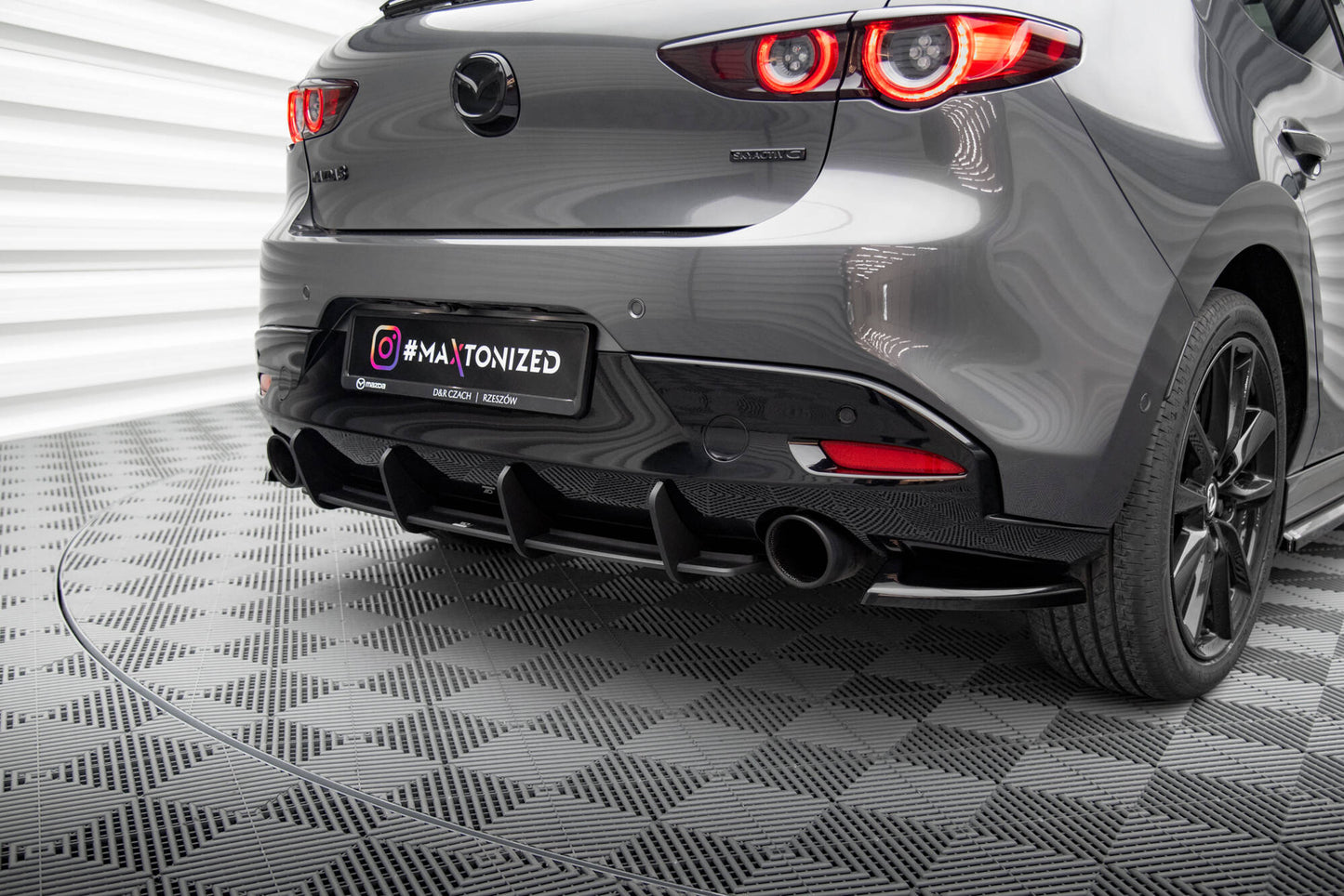 Bagerste diffuser Street Pro Mazda 3 Mk4