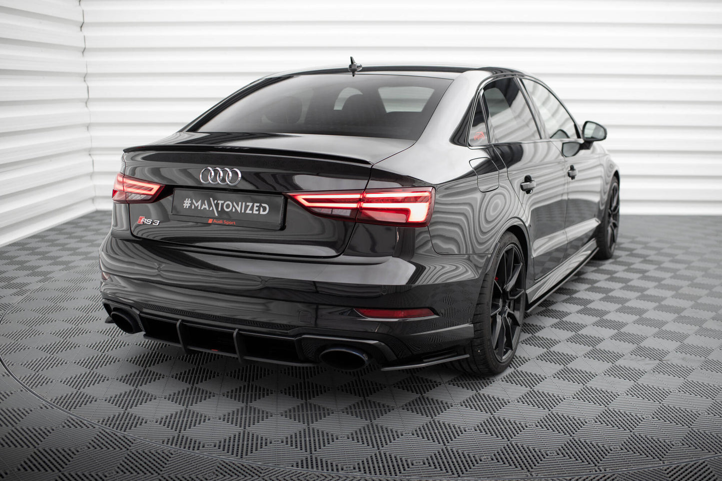 Bagerste sidesplitter Street Pro Audi RS3 Sedan 8V Facelift