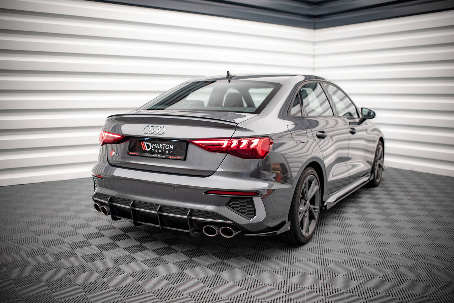 Bagerste sidesplitter Street Pro + Flaps Audi S3 Sedan 8Y