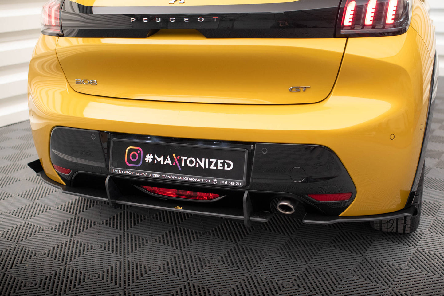 Bagerste sidesplitter Street Pro + Flaps Peugeot 208 GT Mk2