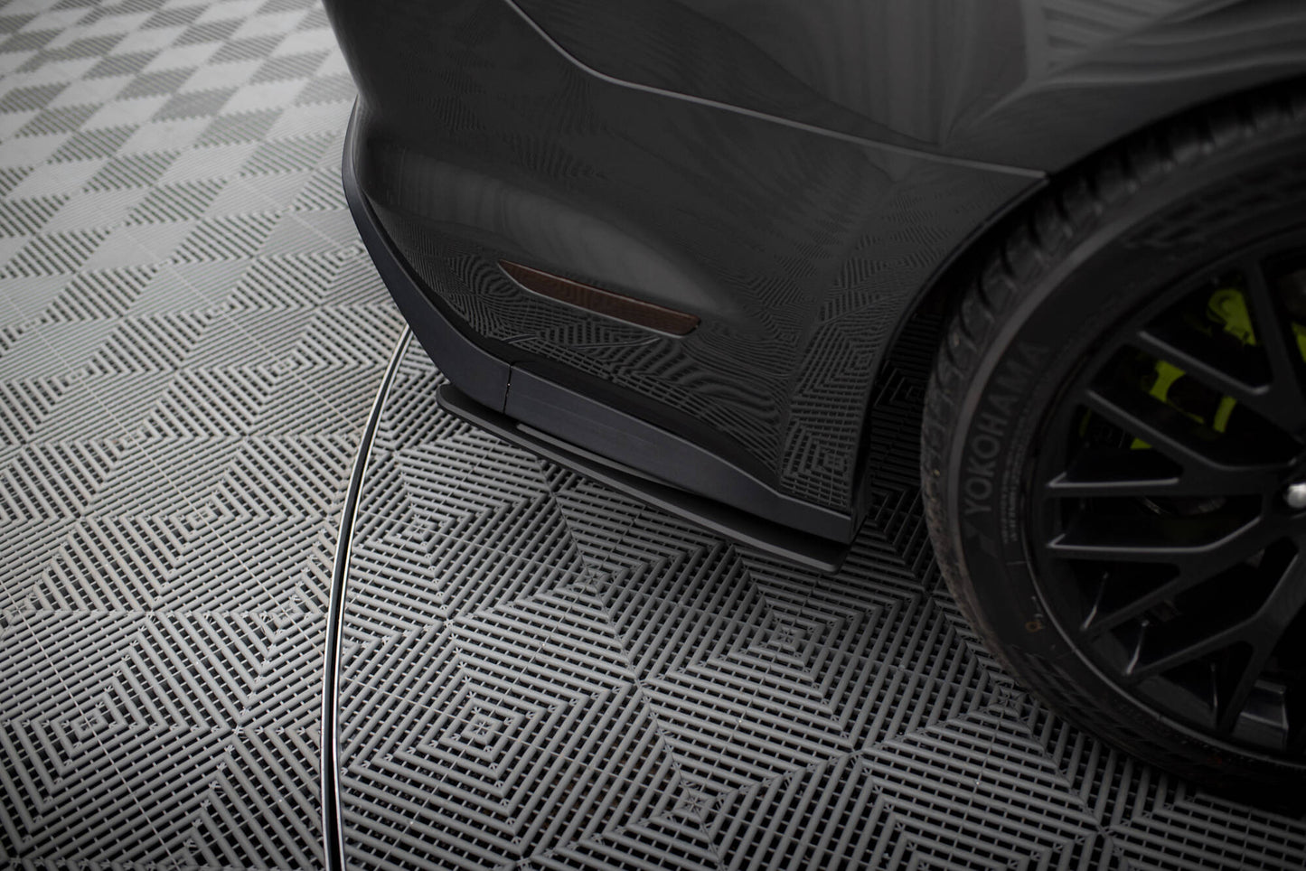 Bagerste sidesplitter Street Pro Ford Mustang GT Mk6