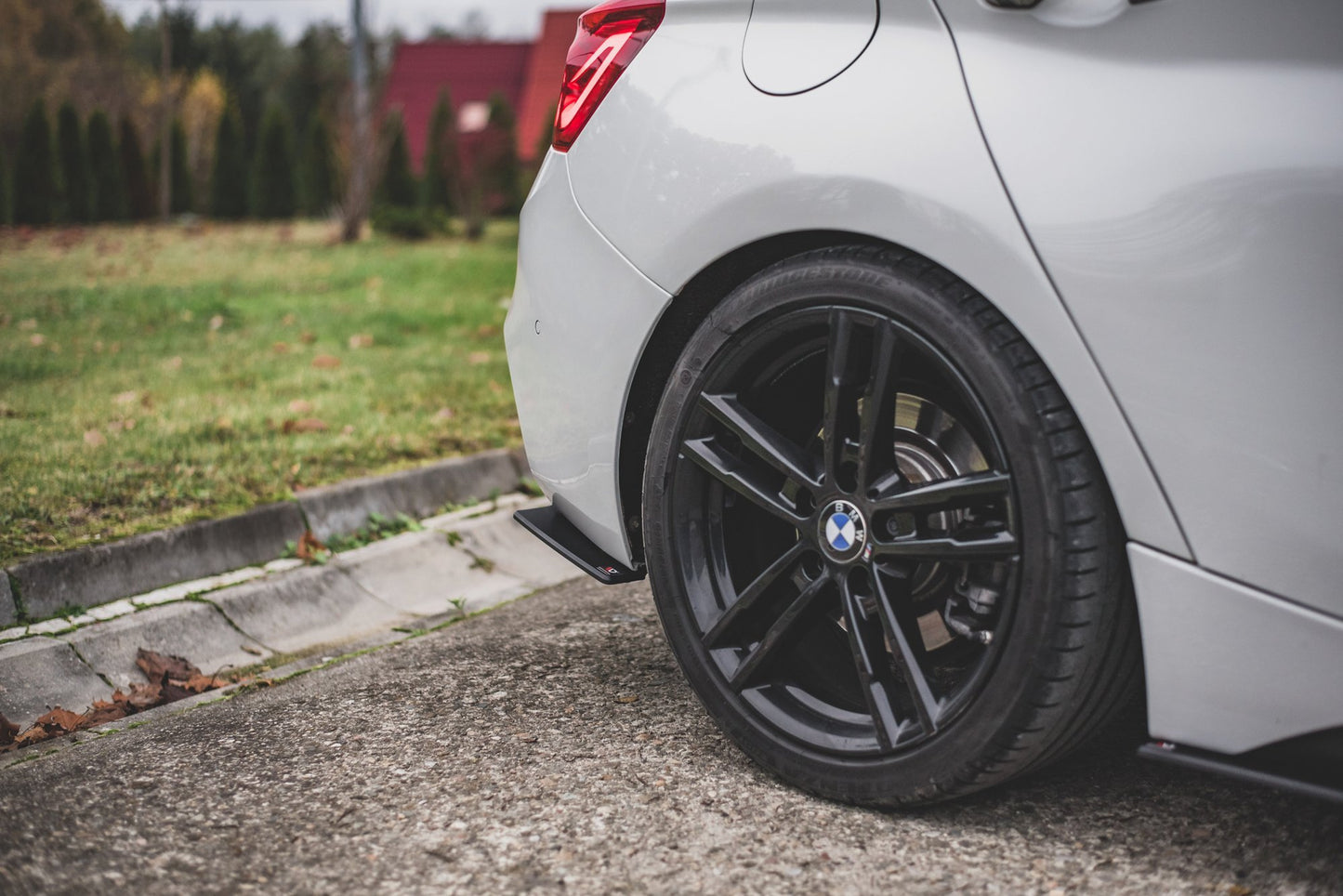 Bagerste sidesplitter Street Pro V.3 til BMW 1 F20 M140i