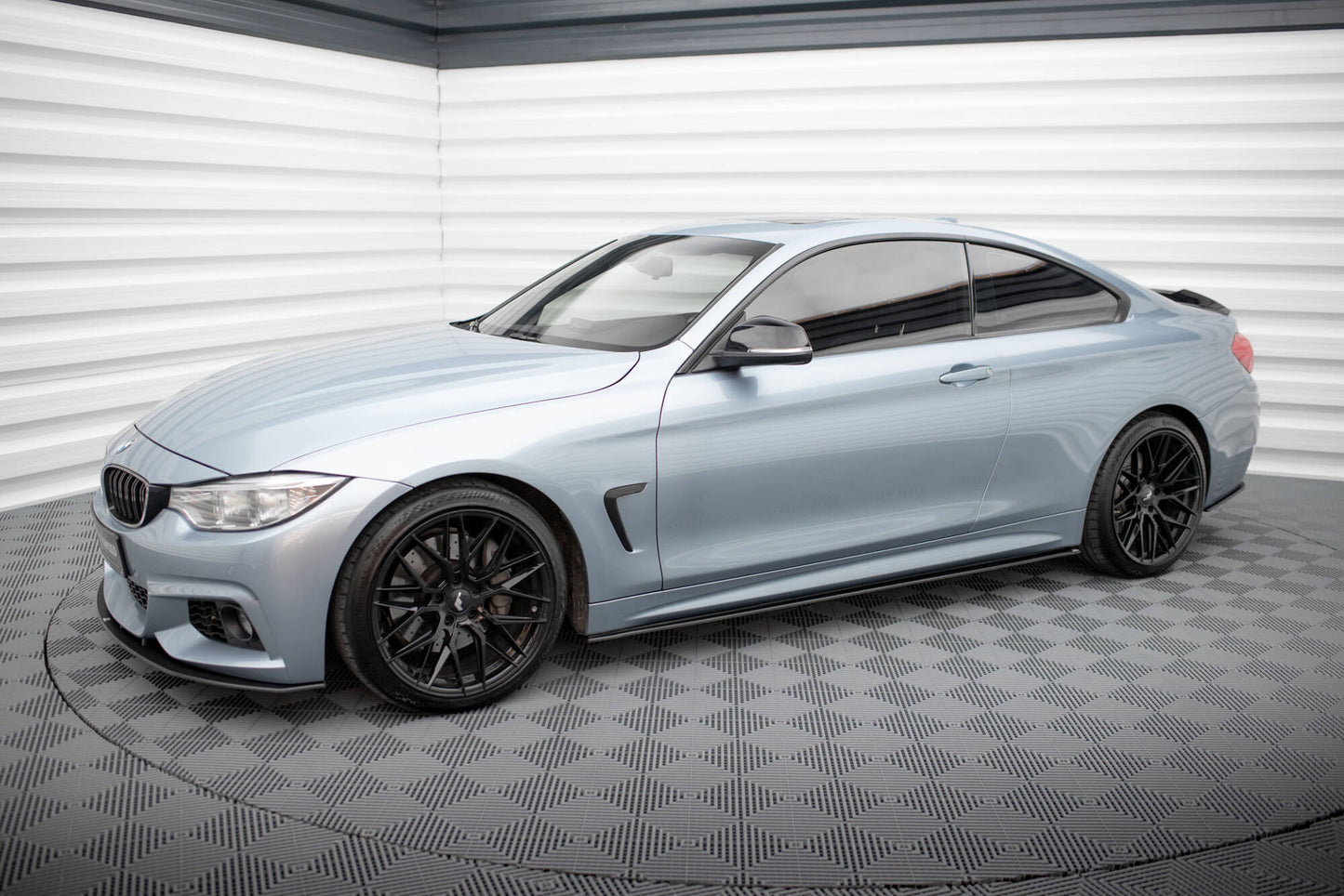 Sideskørter diffuser Street Pro BMW 4 Coupe / Gran Coupe / Cabrio M-Pack F32 / F36 / F33