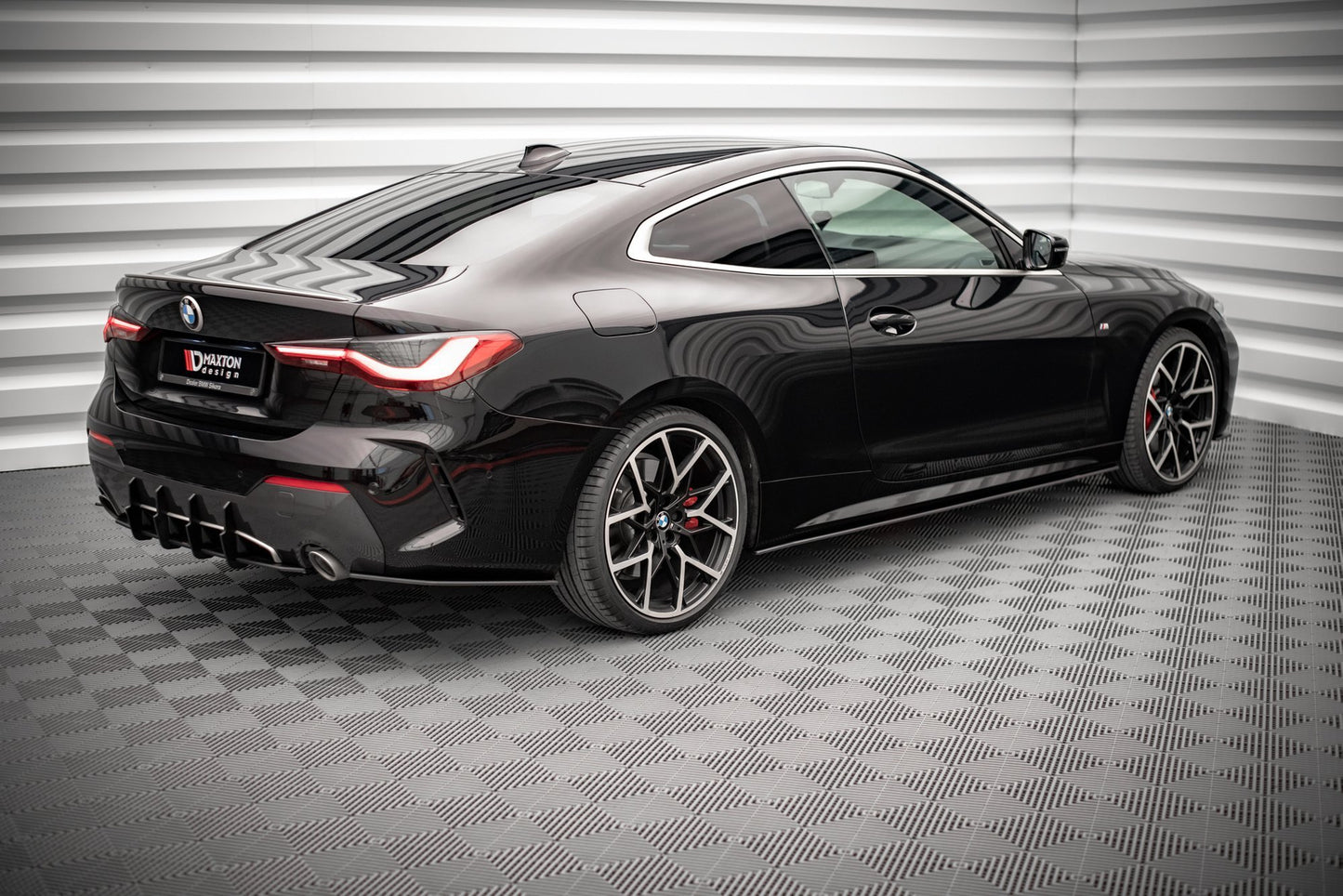 Sideskørter diffuser Street Pro BMW 4 M-Pack / M440i G22 / G23 / G22 Facelift / G23 Facelift