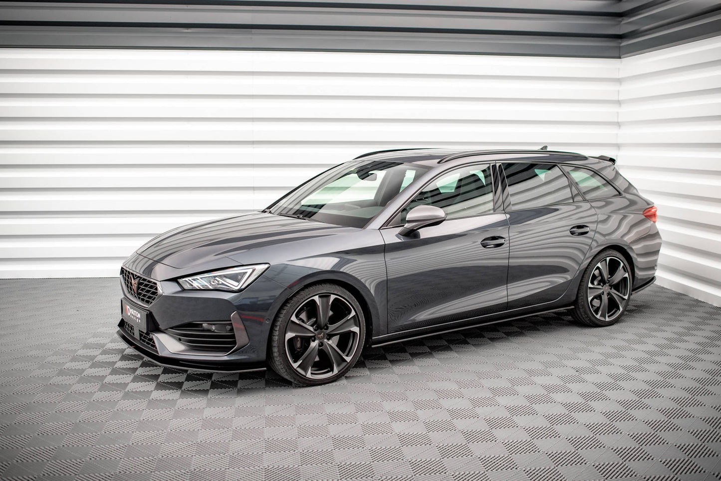 Sideskørter diffuser Street Pro Cupra Leon Mk1
