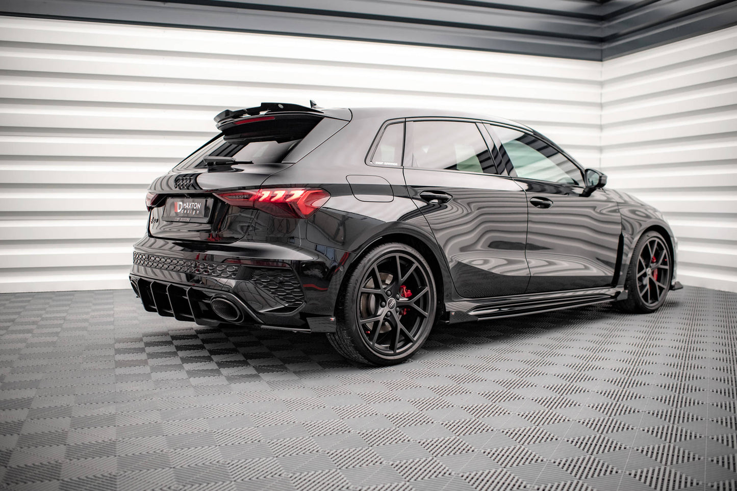 Sideskørter diffuser Street Pro + Flaps Audi RS3 Sportback 8Y