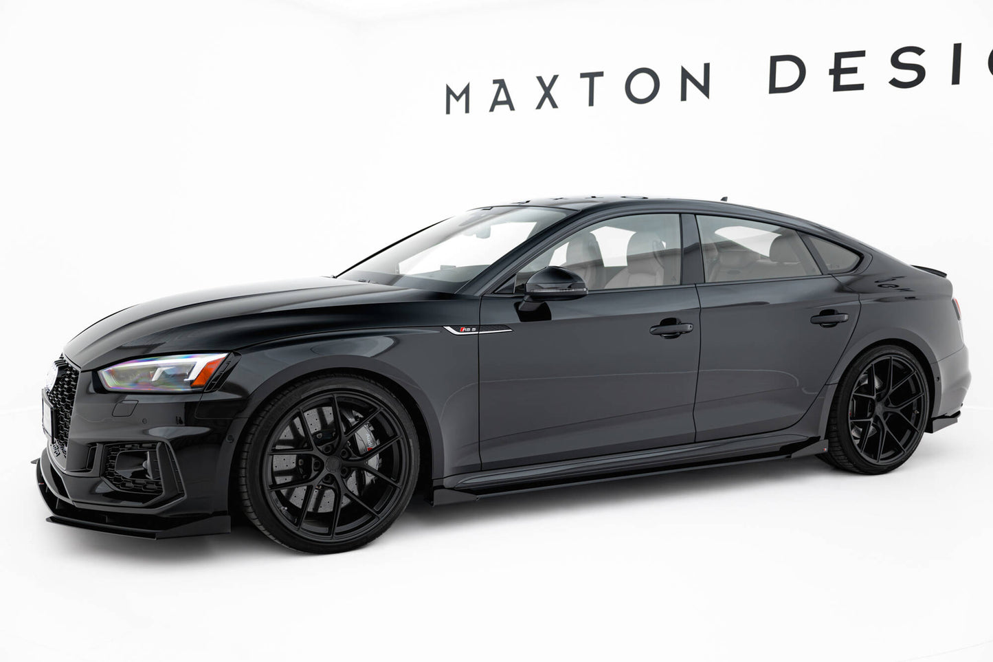 Sideskørter diffuser Street Pro + Flaps Audi RS5 Sportback F5