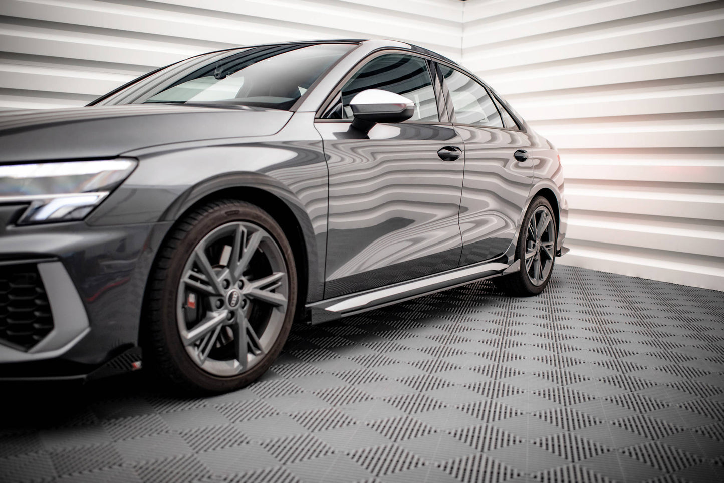 Sideskørter diffuser Street Pro + Flaps Audi S3 / A3 S-Line 8Y / 8Y Facelift