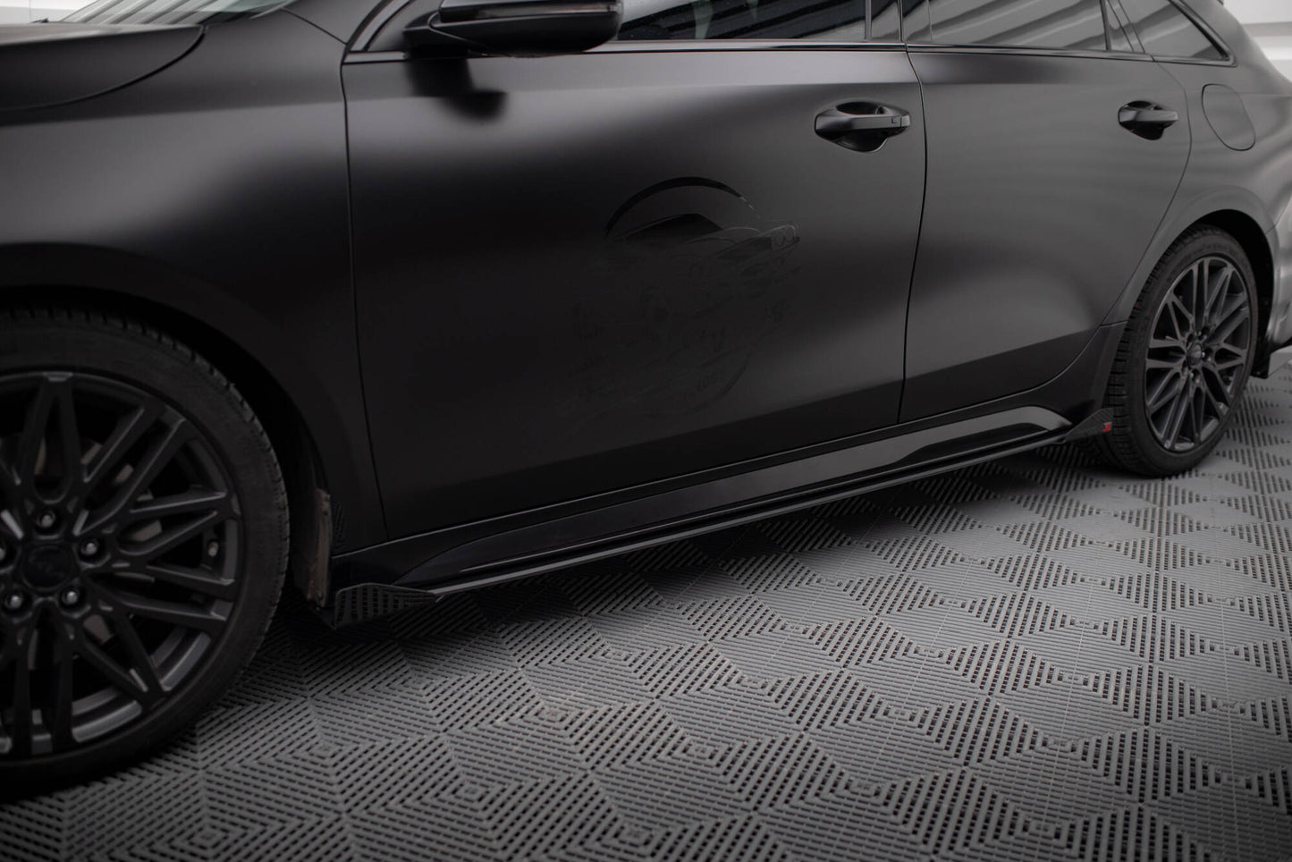 Sideskørter diffuser Street Pro + Flaps Kia Proceed GT / GT-Line Mk1 Facelift / Ceed GT Mk3 Facelift