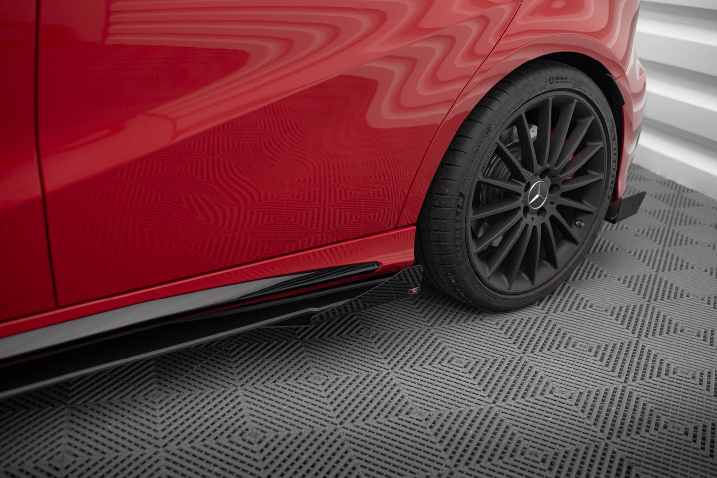 Sideskørter diffuser Street Pro + Flaps Mercedes-Benz A 45 AMG W176 Facelift