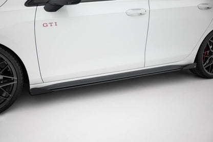 Sideskørter diffuser Street Pro + Flaps Volkswagen Golf GTI / GTE / GTI Clubsport / R-Line Mk8