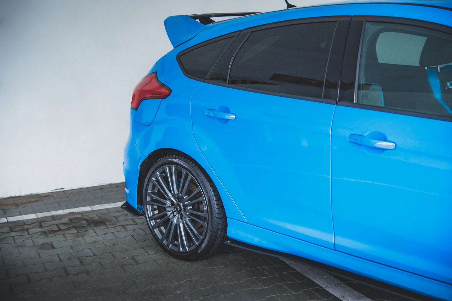 Sideskørter diffuser Street Pro Ford Focus RS Mk3