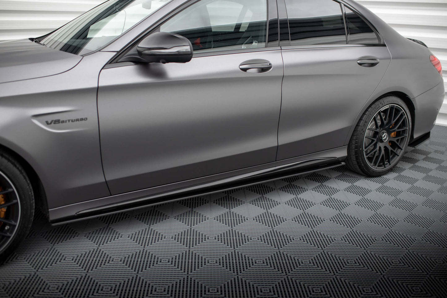 Sideskørter diffuser Street Pro Mercedes-AMG C63 Sedan / Estate W205 Facelift