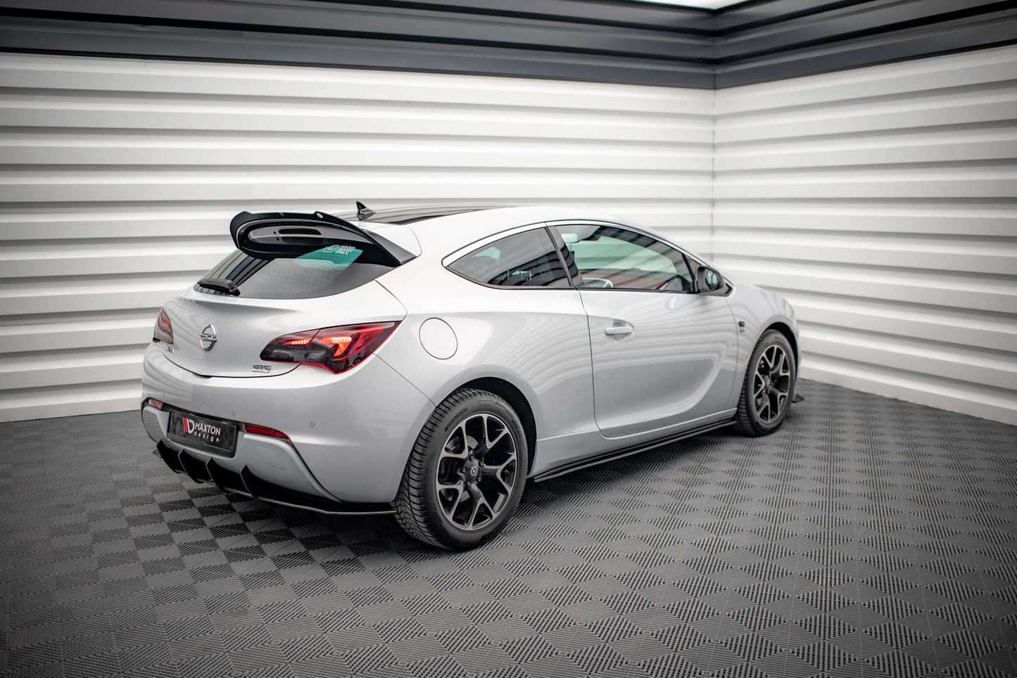 Sideskørter diffuser Street Pro Opel Astra GTC OPC-Line J