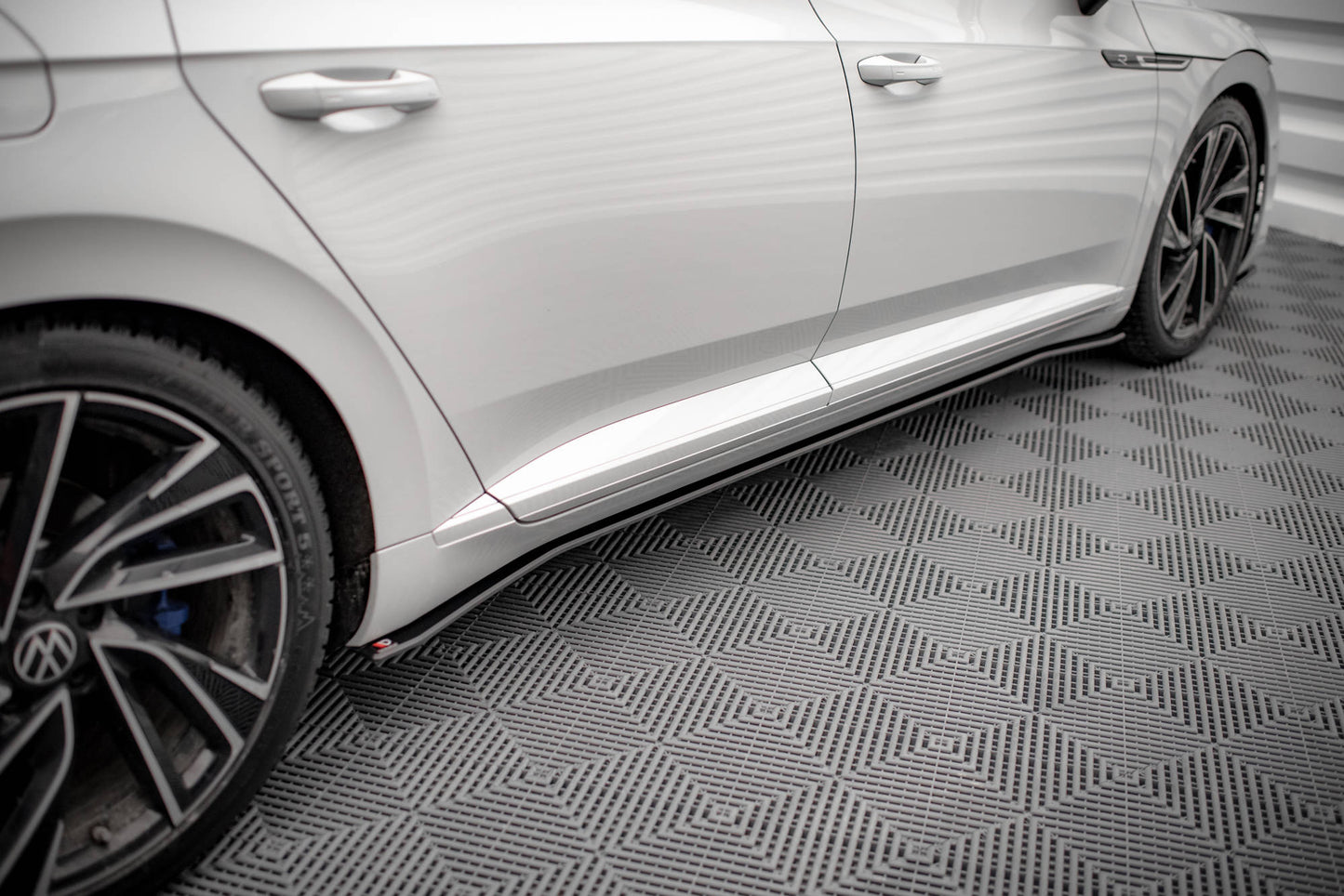 Sideskørter diffuser Street Pro V.2 Volkswagen Arteon R / R-Line Facelift