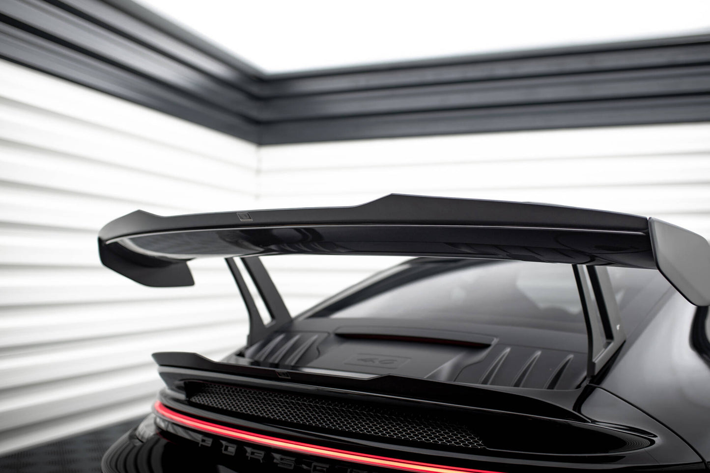 Spoiler cap Øverste Porsche 911 992 GT3